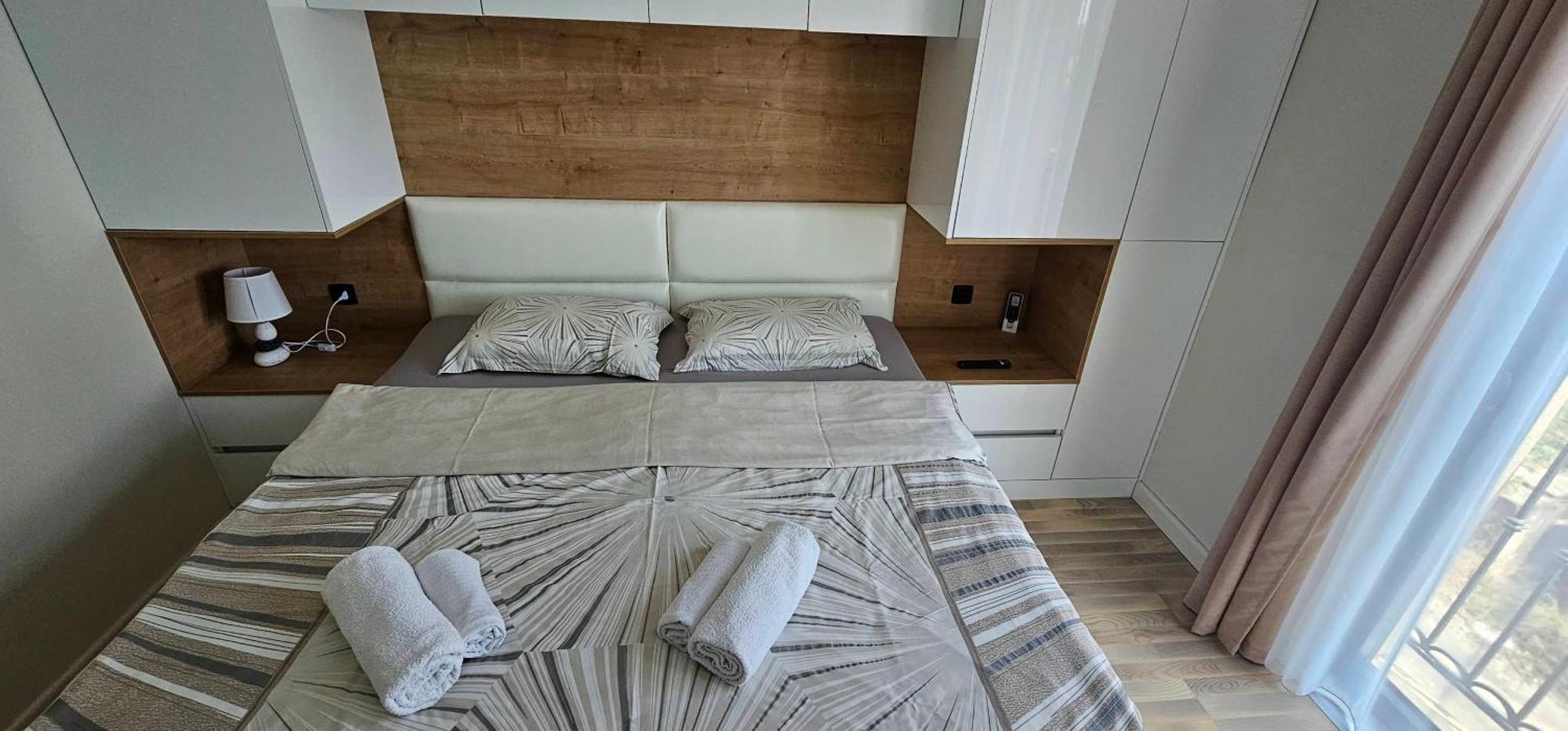 Ralux Apartman ティヴァト エクステリア 写真