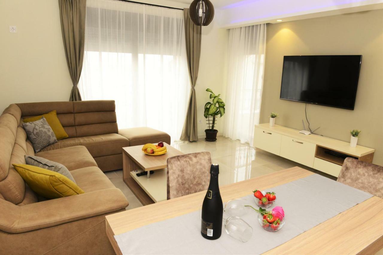 Ralux Apartman ティヴァト エクステリア 写真
