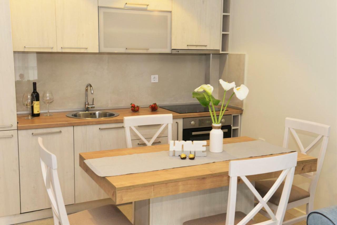 Ralux Apartman ティヴァト エクステリア 写真