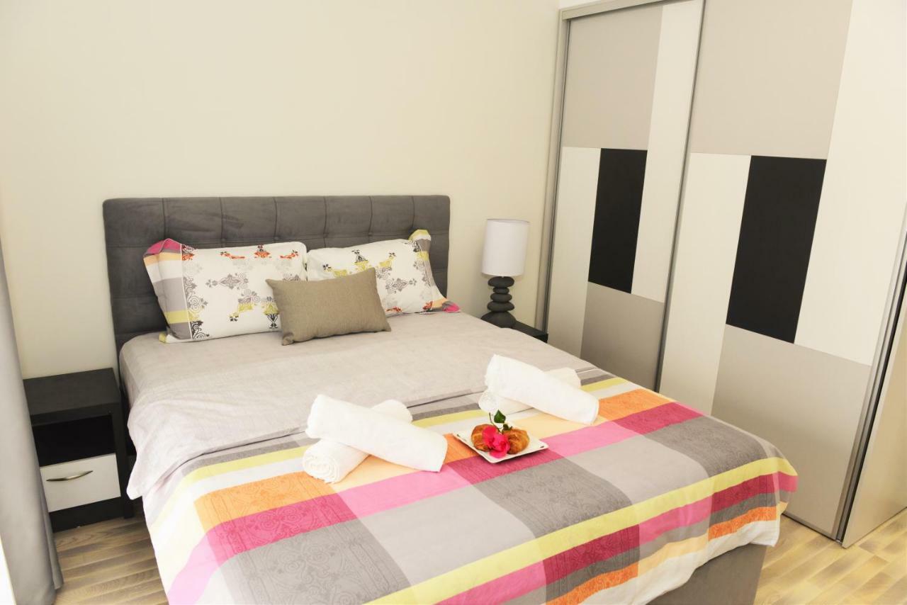 Ralux Apartman ティヴァト エクステリア 写真