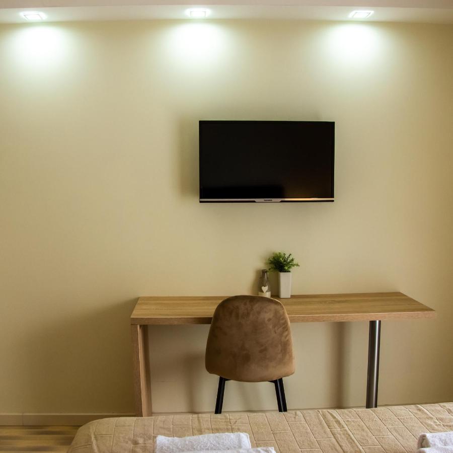 Ralux Apartman ティヴァト エクステリア 写真